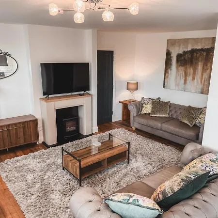 Charming 2-Bed House By Brookland Stays In Jersey Free Wi-Fi & Parking Included Daire *